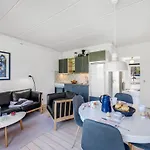 Hansia By Interhome